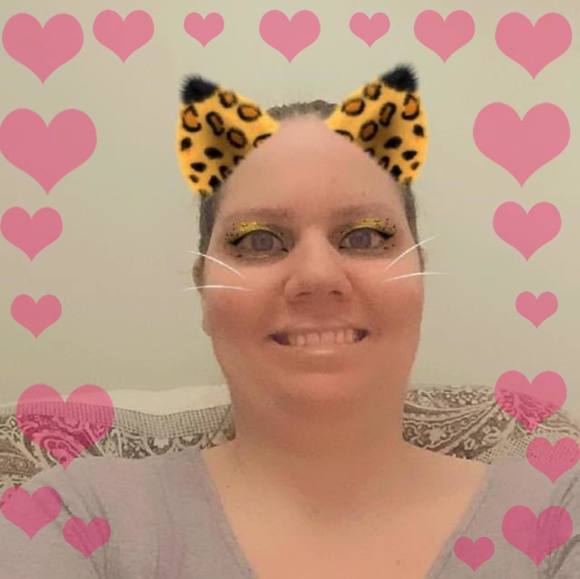 Meet your Posher, Alana - Picture 1 of 1